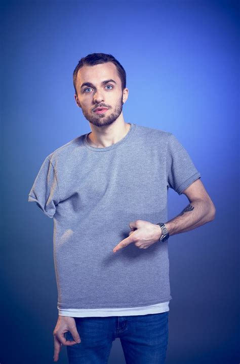 squeezie wikipedia.